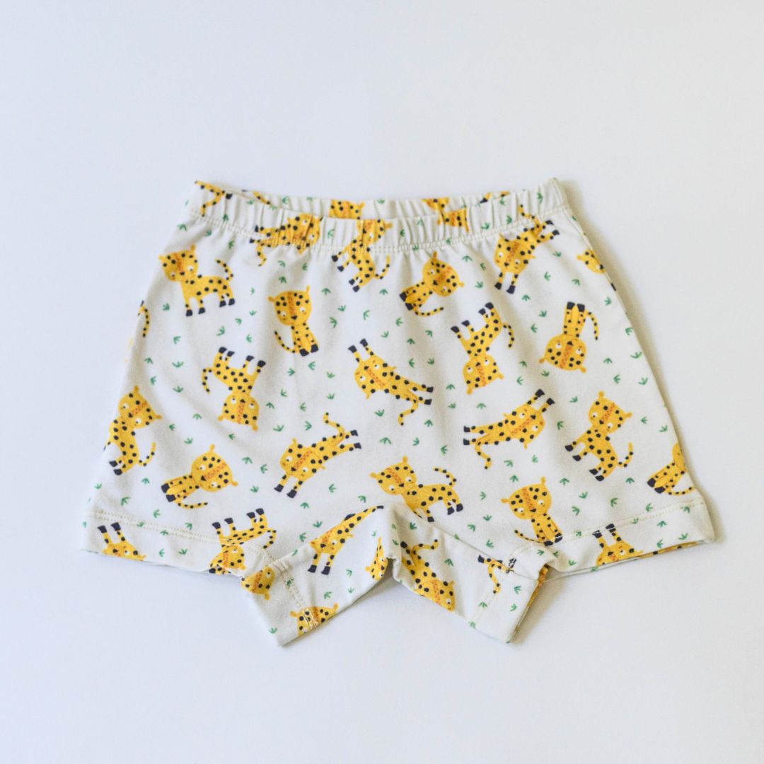 These boxer briefs are designed with active girls in mind, providing the perfect blend of comfort, durability, and fun, all while being safe for sensitive skin.